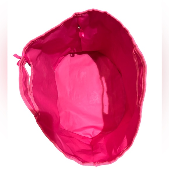 Lilly Pulitzer Trippin N Sippin Beverage Bag In Vibrant Pink and Green - Picture 4 of 7